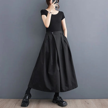 Minimalist Black Hakama Pants - Wide-Leg Japanese Style | Tengura Store
