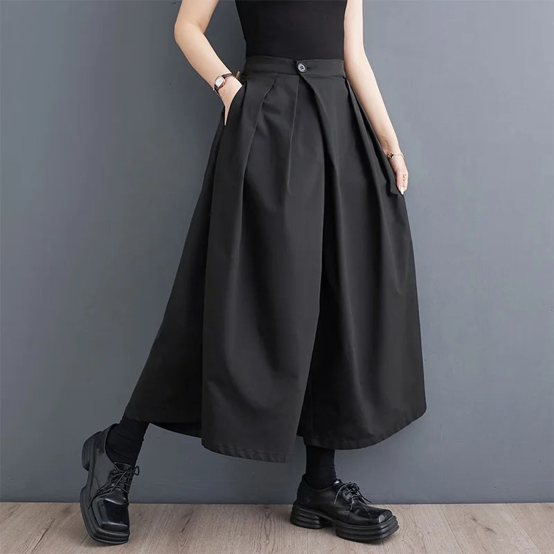 Minimalist Black Hakama Pants - Wide-Leg Japanese Style | Tengura Store