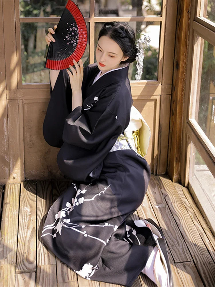Women’s Kimono Traditional Black Japanese Outfit | Tengura Store